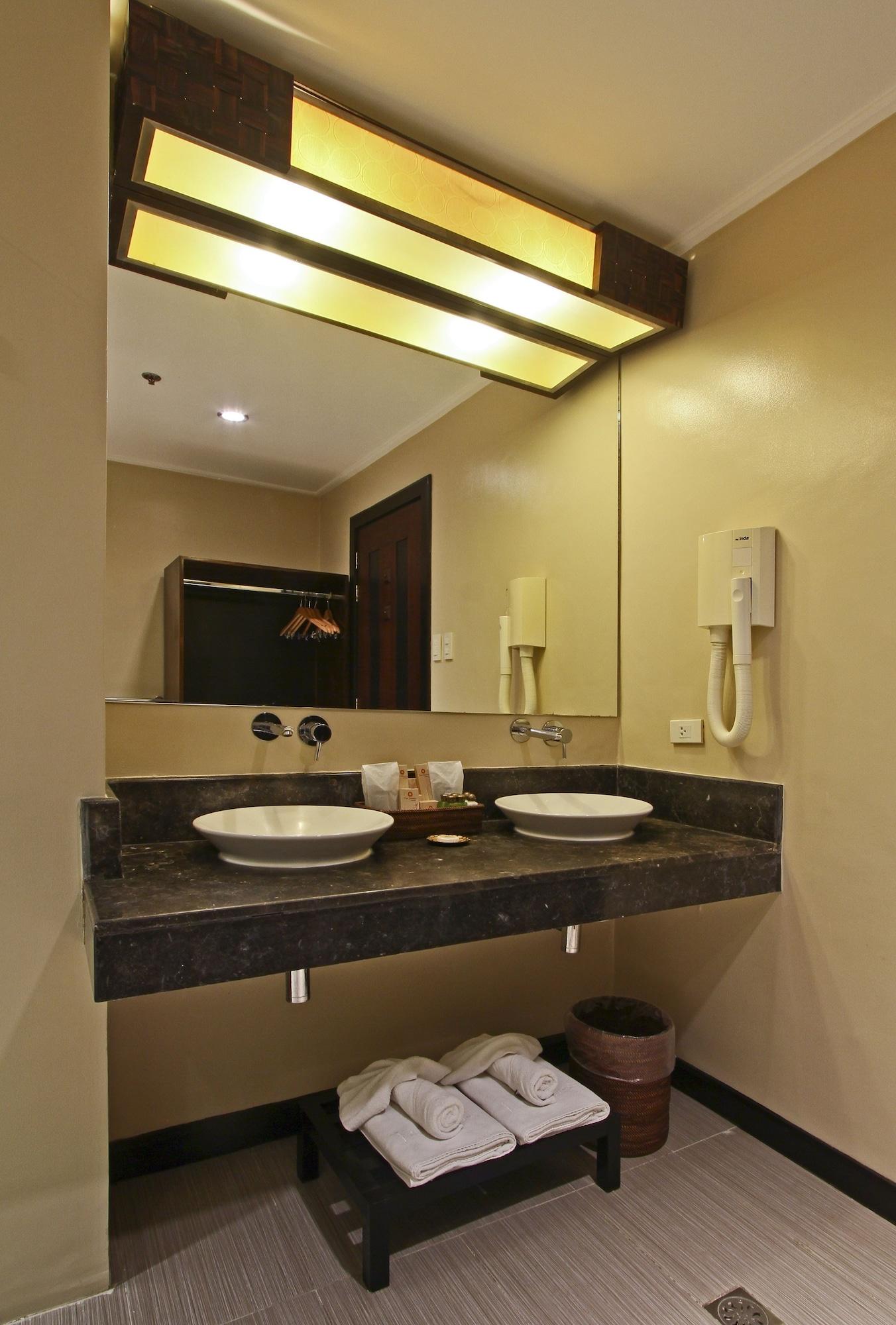 Two Seasons Boracay Resort Balabag  Bagian luar foto
