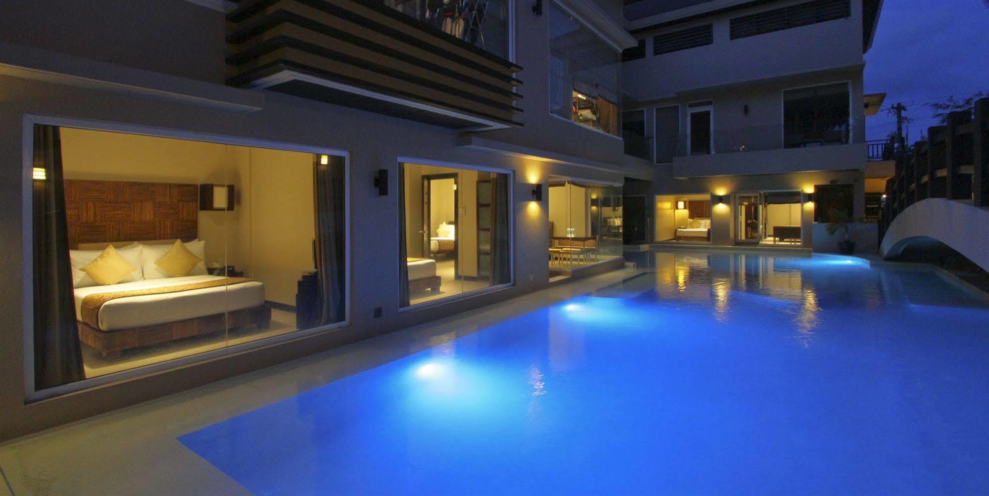 Two Seasons Boracay Resort Balabag  Bagian luar foto